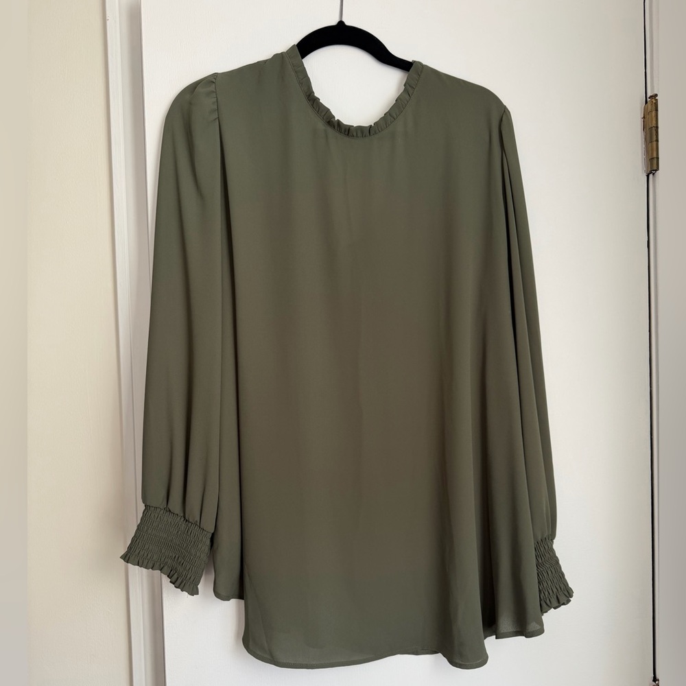 Loft maternity long sleeved blouse size XL
